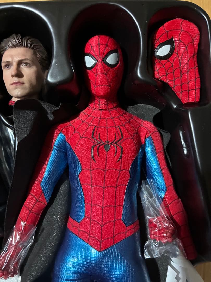 スパイダーマン 新赤青スーツ デラックス版 MMS680欠損あり