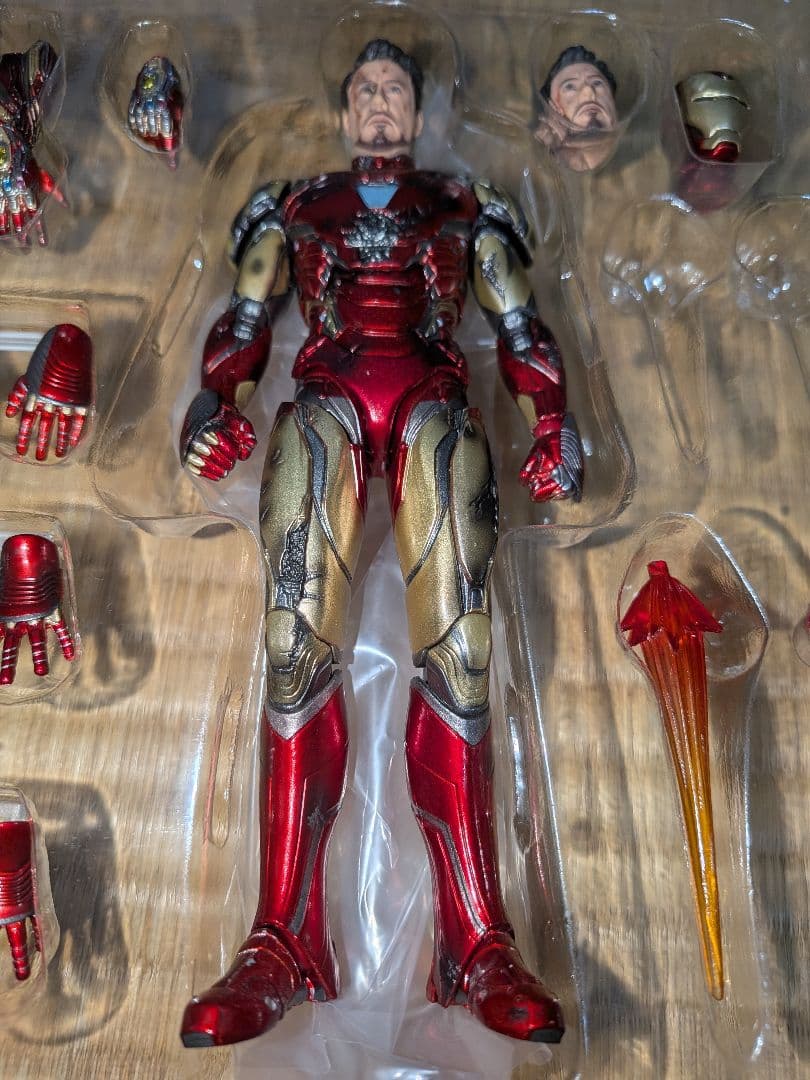 MAFEX アイアンマン マーク85 欠品あり