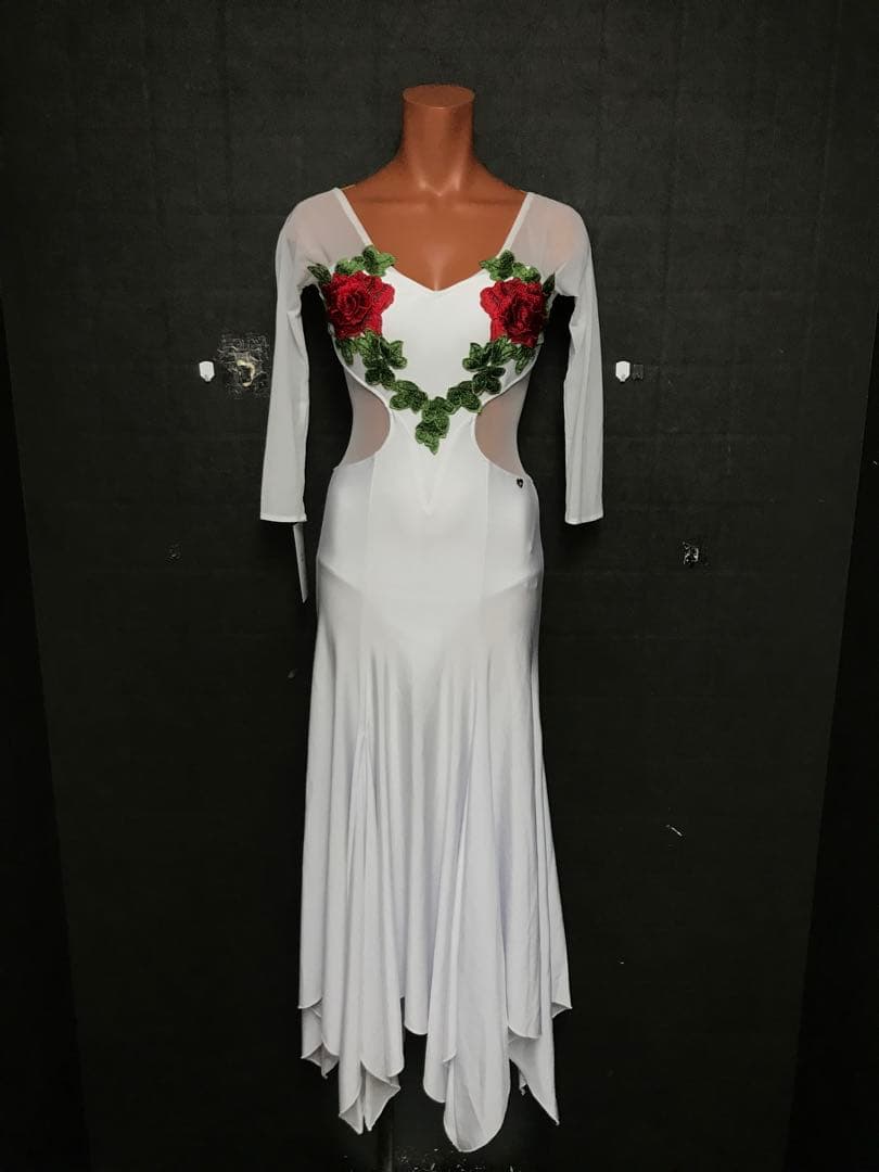 【TID】【新品】白バラワンピース3621