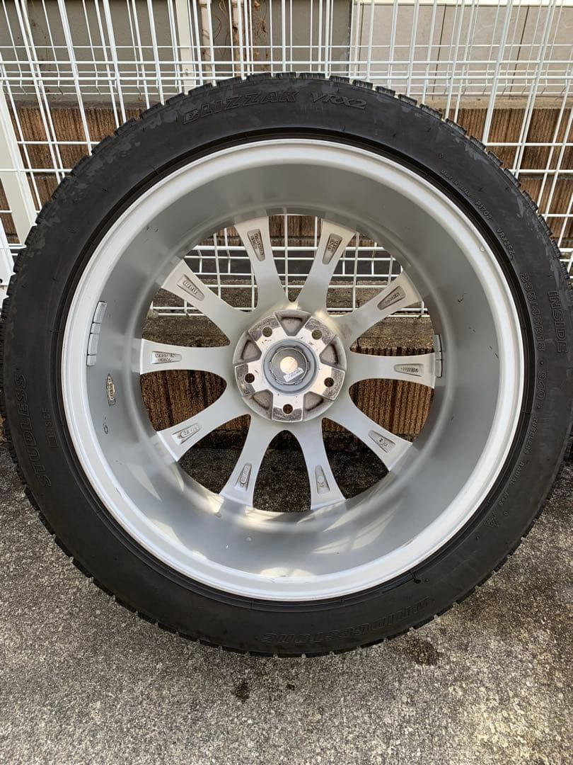 g*様 ブリヂストン 18インチ ホイールセット