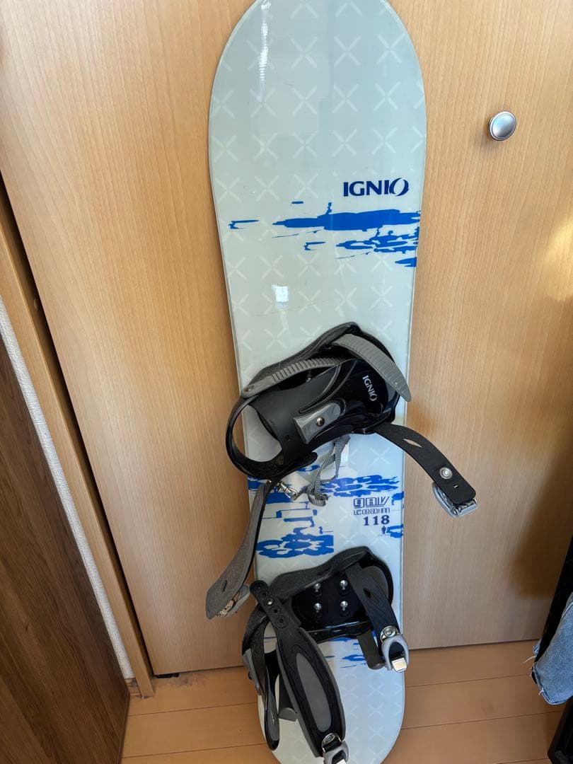 IGNIO スノーボード 118 ホワイト/ブルー