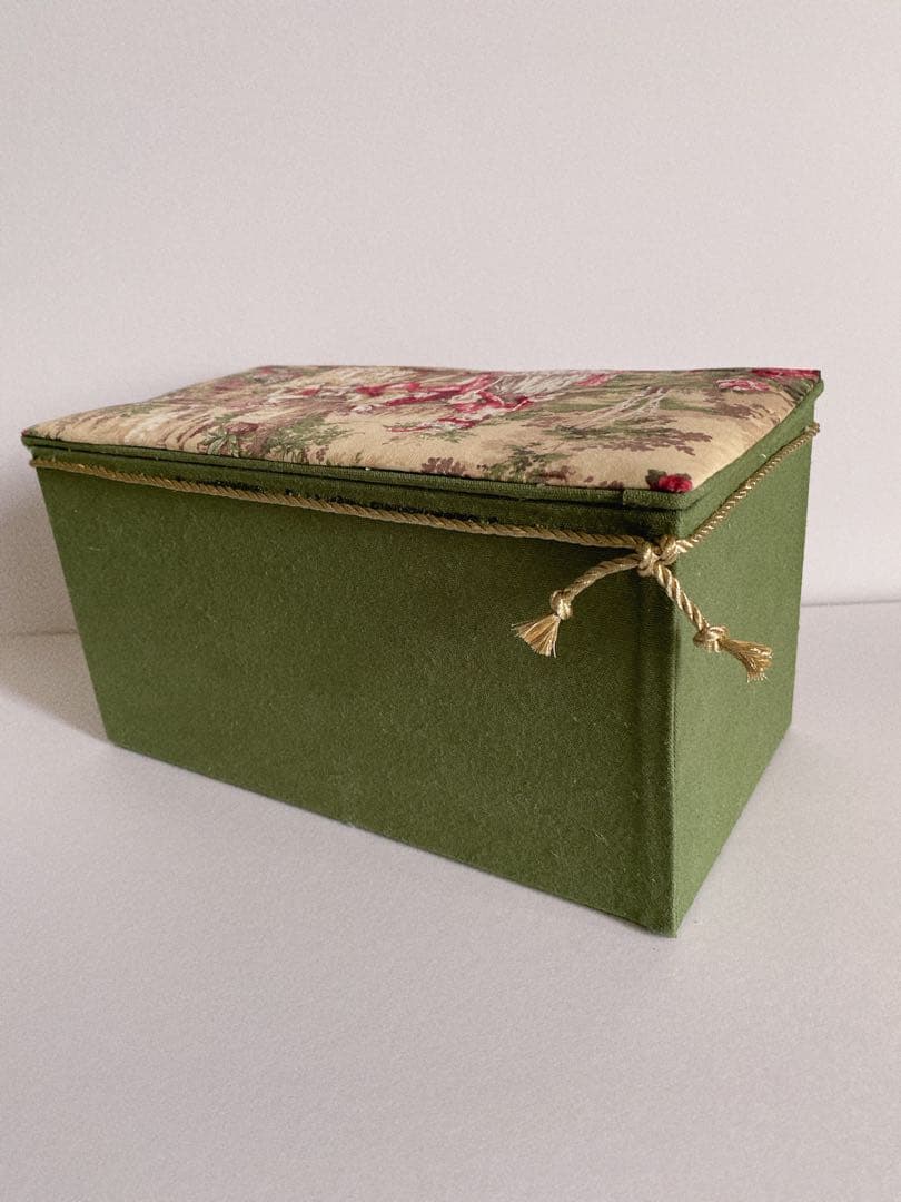 カルトナージュ ボックス、3作品