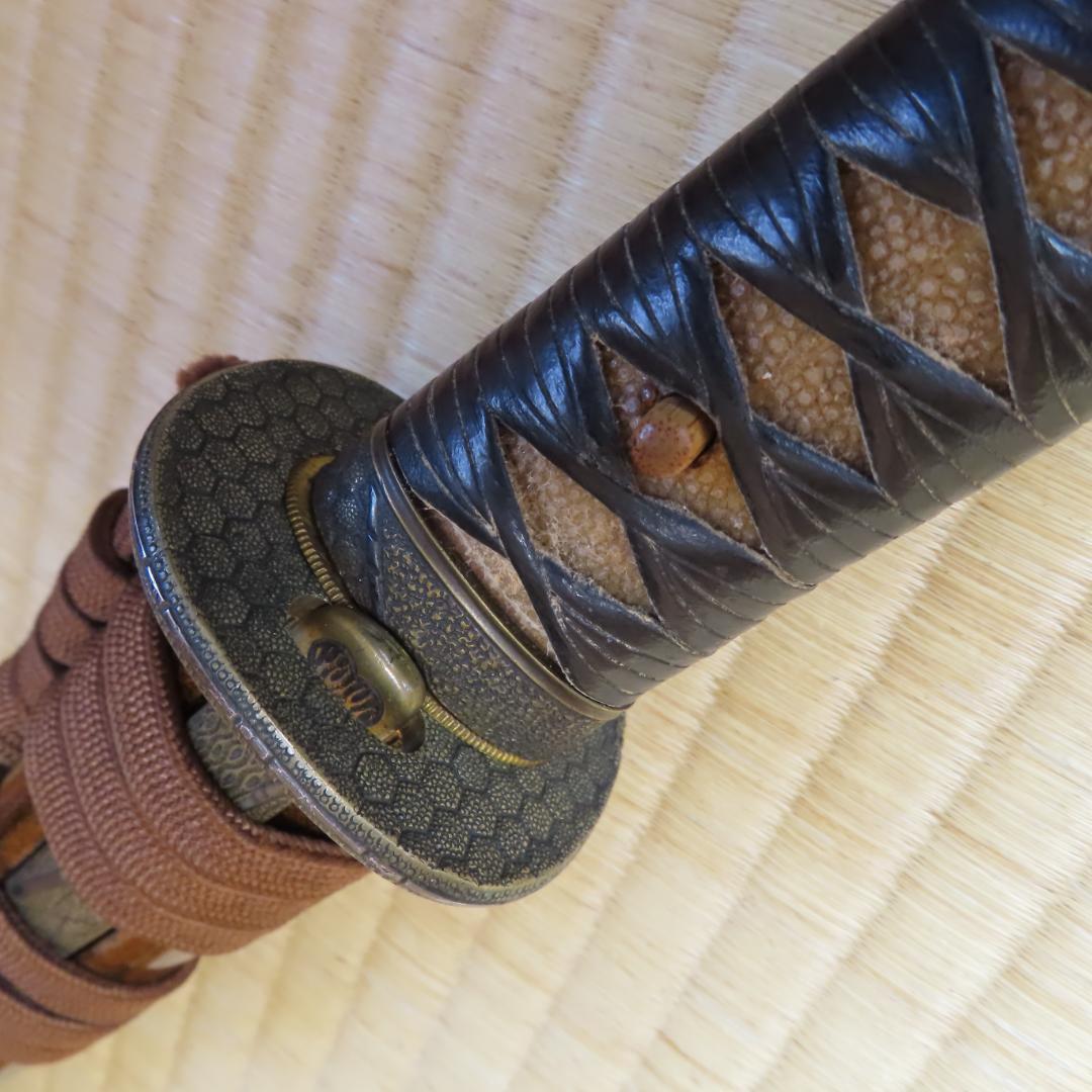 金地塗り鳳凰鞘脇差拵え（蒔絵・刀）