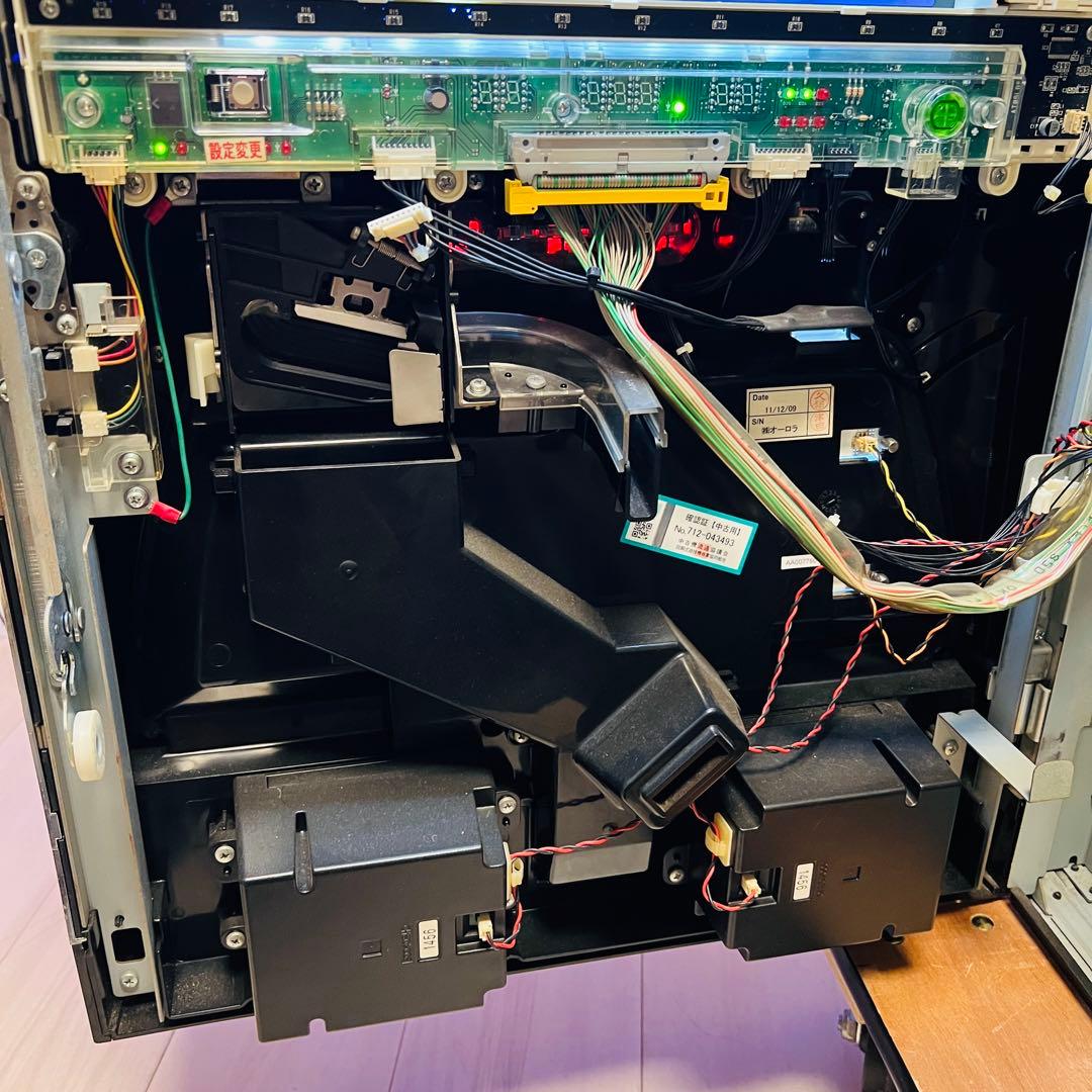 初代ブラックラグーン スロット実機 メダル不要機搭載