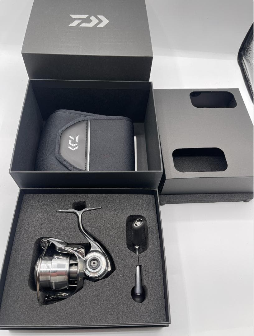 Daiwa SF2000SS-H スピンキャストリール