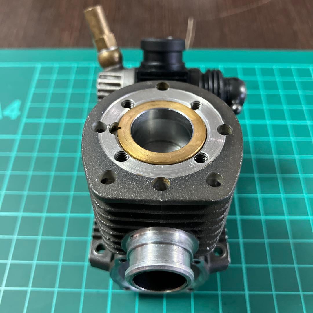 ノバロッシTORONERO 中古　ラジコンエンジン