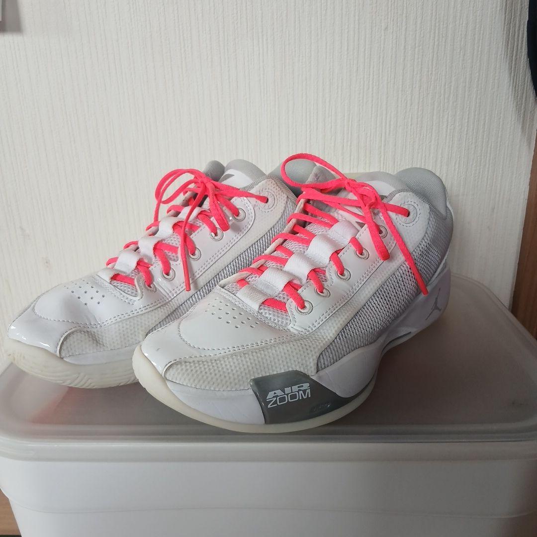 バスケットボールシューズ ホワイト/ピンク 箱無し