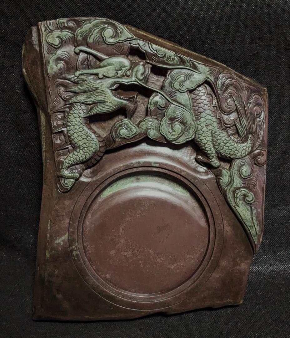 【雲龍文特大古硯　橋頭石】◆美しい翠雲石◆同石蓋付型◆貴重な北方名石◆旧満州遼硯