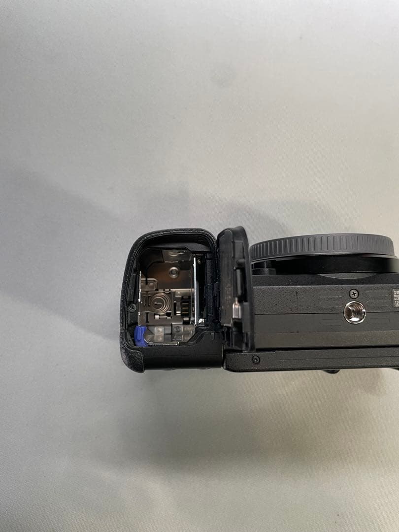 【美品・傷無し】　Sony α6400 ボディ　ミラーレス　　一眼　カメラ