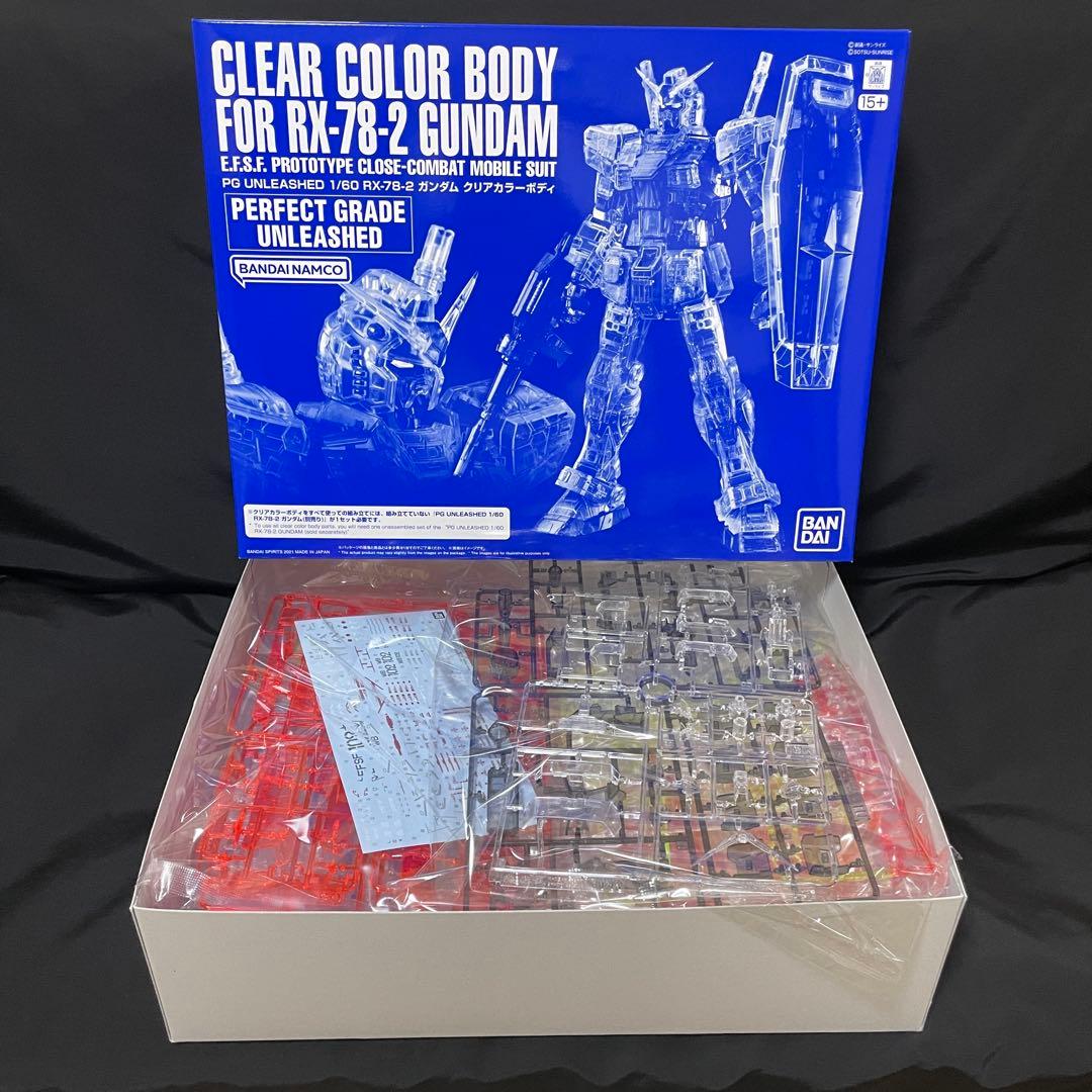 ＰＧ ＵＮＬＥＡＳＨＥＤ 1/60 RX-78-2 ガンダム クリアカラーボディ