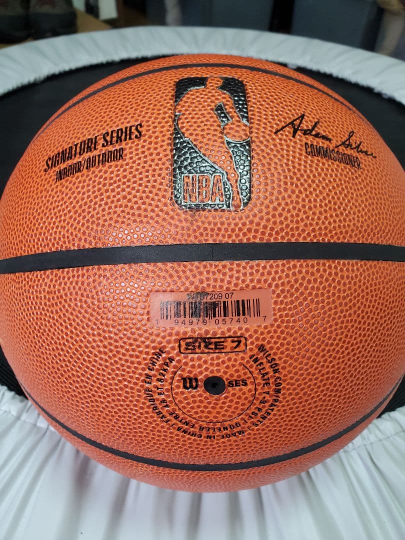 モルテンB7G5000バスケットボール試合球 7号 Wilson公式球&ケース