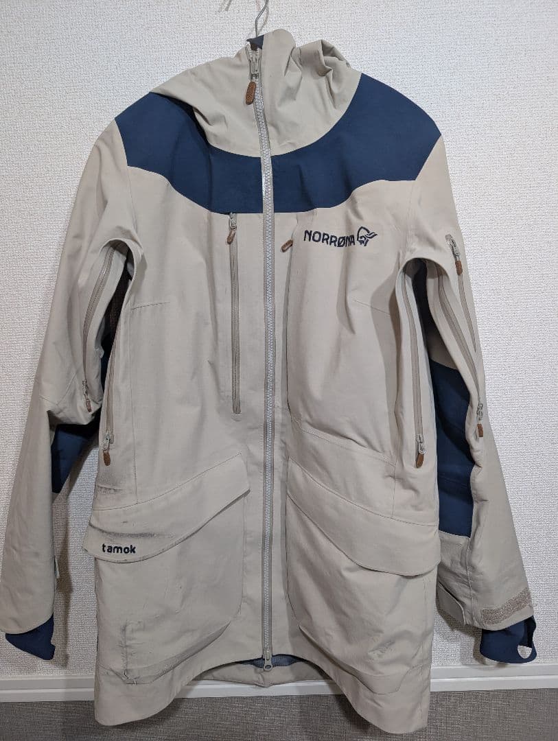 NORRONA tamok ジャケット ベージュ・ネイビー