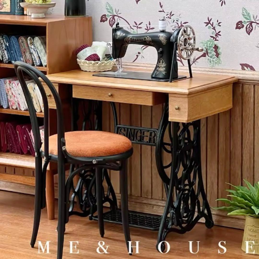 ミニチュア　ドール家具　ミシン　ドールハウス　1/6サイズ　ブライス