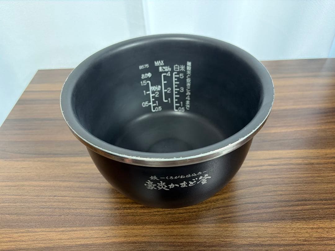 【美品】象印 炎舞炊き NW-LA10 5.5合 雪白