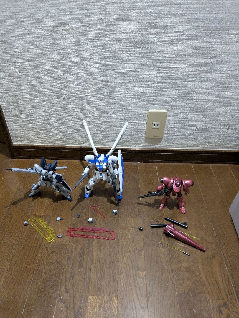 プラモデル ガンダム　ガンプラ 　HG　RE ジャンク　武器　完成品　まとめ売り