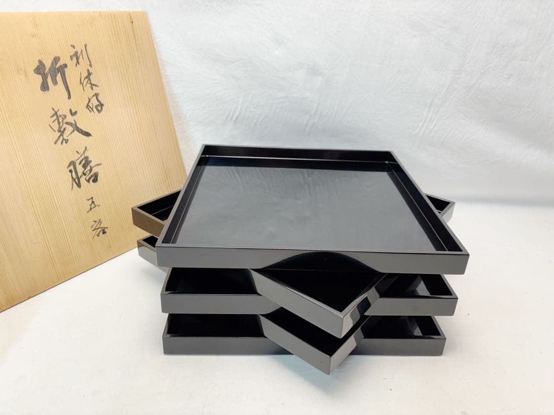未使用 懐石道具 塗師 真斉作 利休好 木製黒真塗 折敷膳 会席膳 5客揃 共箱