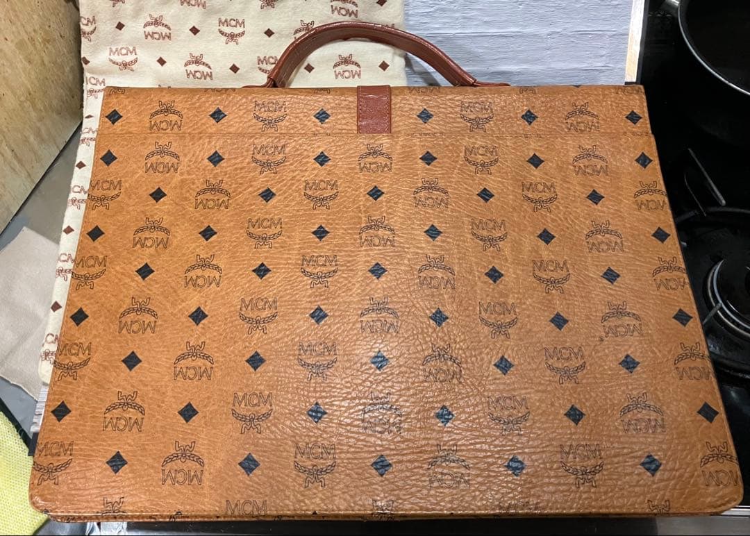 超メルカリ市❗️ MCM ビジネスバッグ ブラウンレザー
