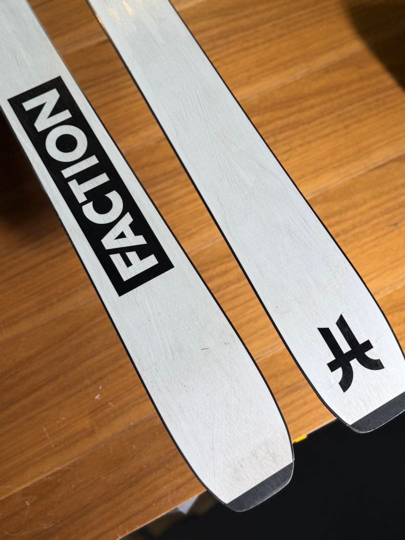 白馬手渡 Faction Le Mogul 171cm + Look Pivot