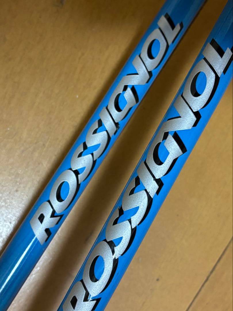 美品118cmROSSIGNOL ULTLA LIGHTカーボンスキー ストック