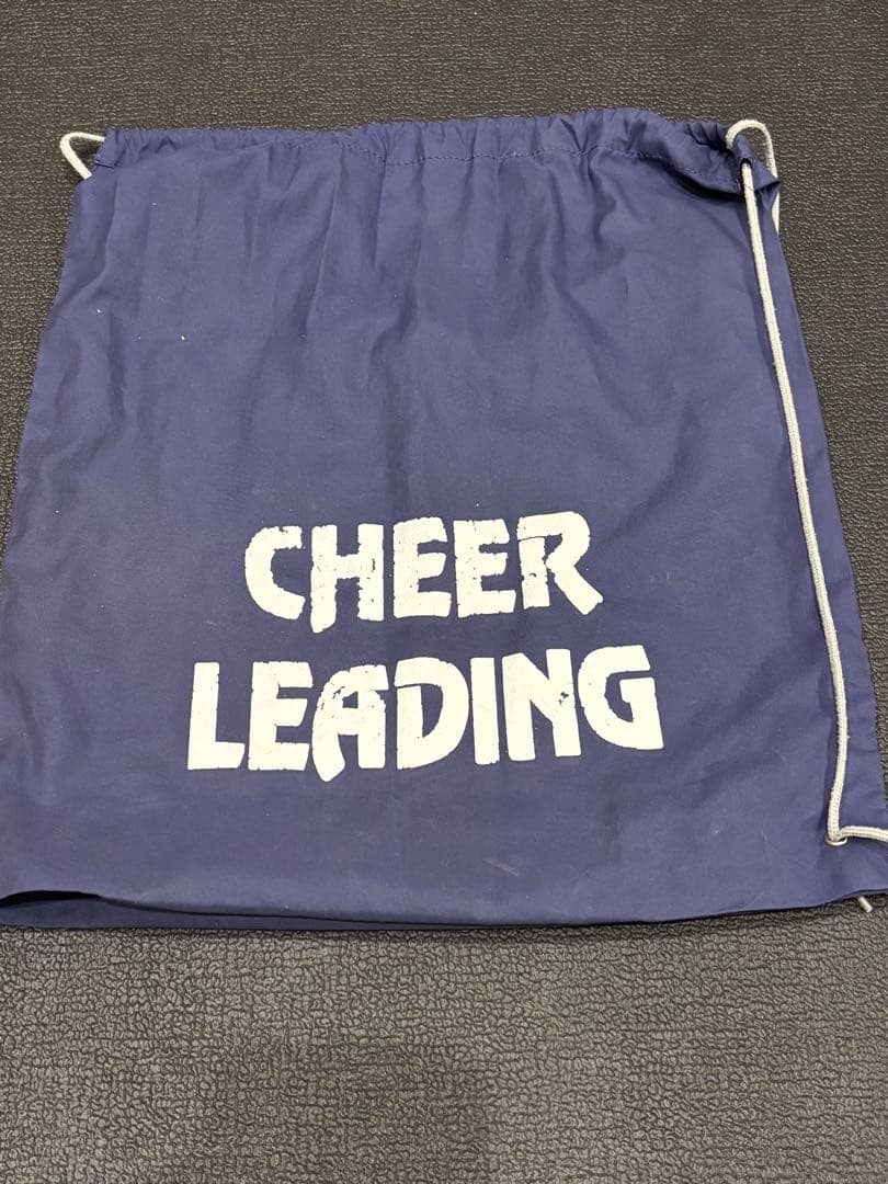 【‼️値下げ‼️】チアリーディングシューズ　varsity 19.0cm