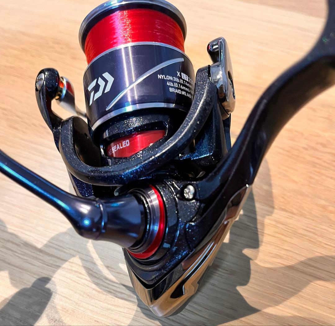 【中古】ダイワリール　20月下美人X LT2000S