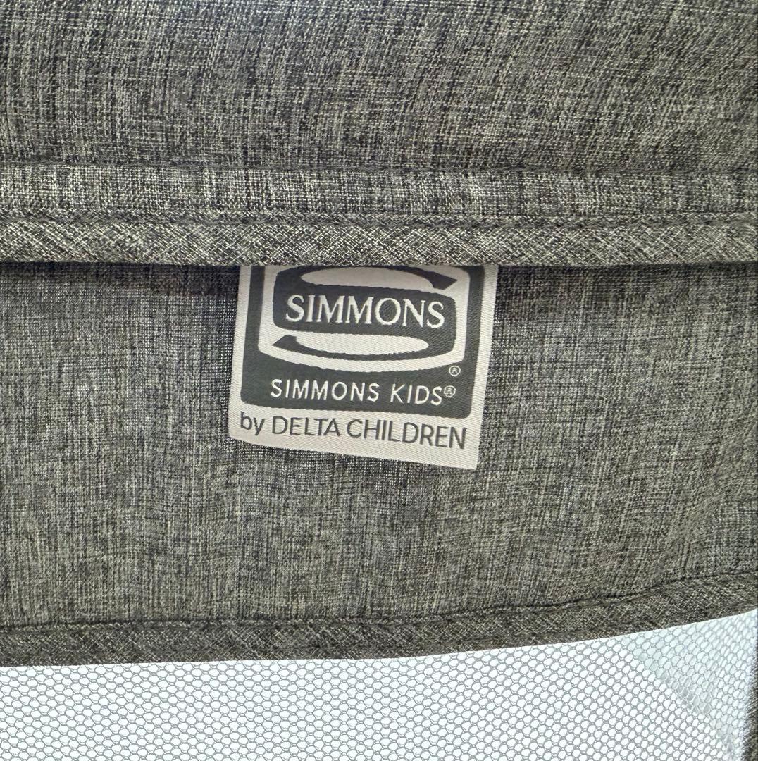 シモンズ双子用ベビーベッド2025/10末購入Delta Children送料込