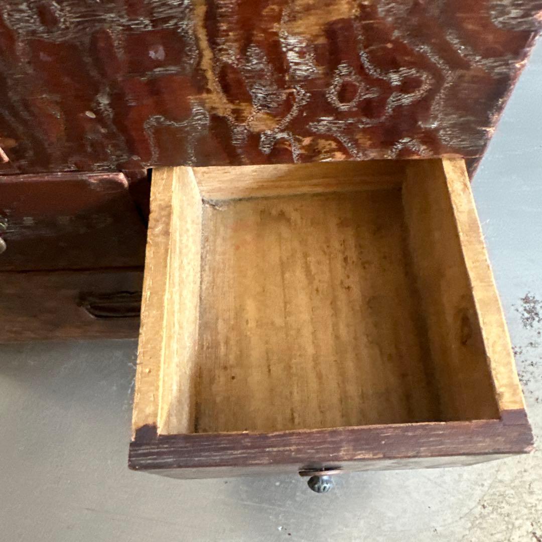 とても味のある裁縫箱ヴィンテージ　木製箪笥 収納に！