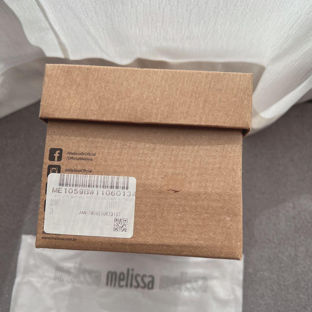 『melissa×VICTOR&ROLF』コラボサンダル