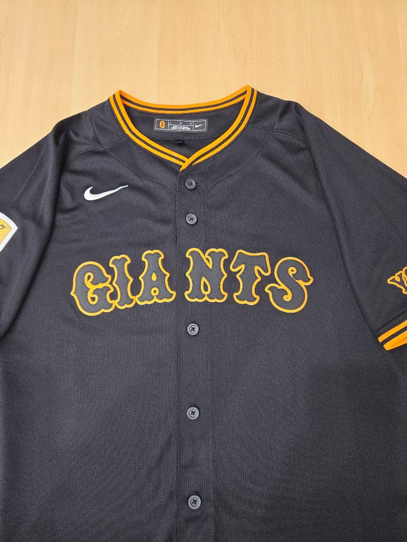 読売ジャイアンツ　岡本和真 2025モデルユニフォームNIKE Lサイズ