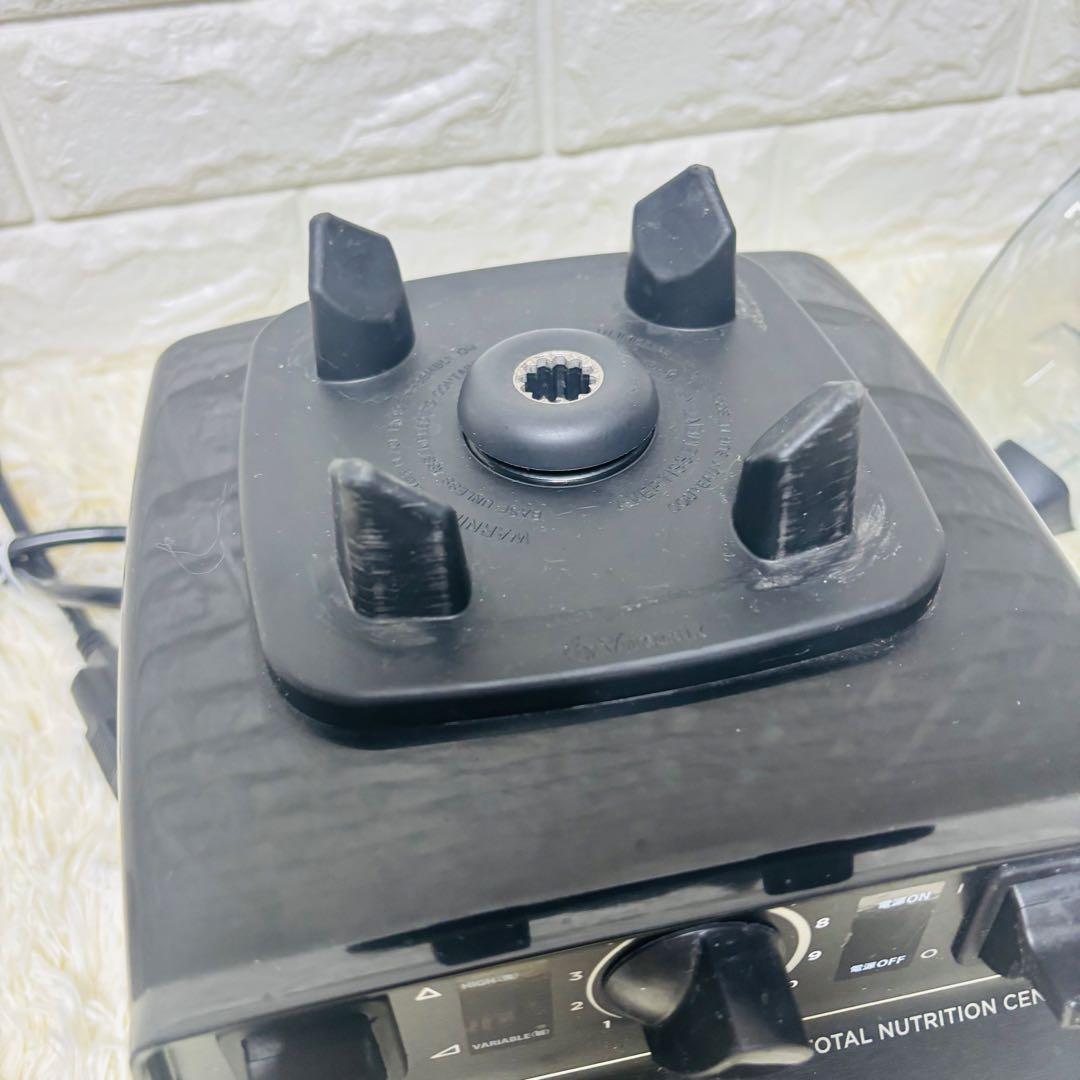 Vitamix TNC5200 VM0111 バイタミックス ミキサー ジューサ
