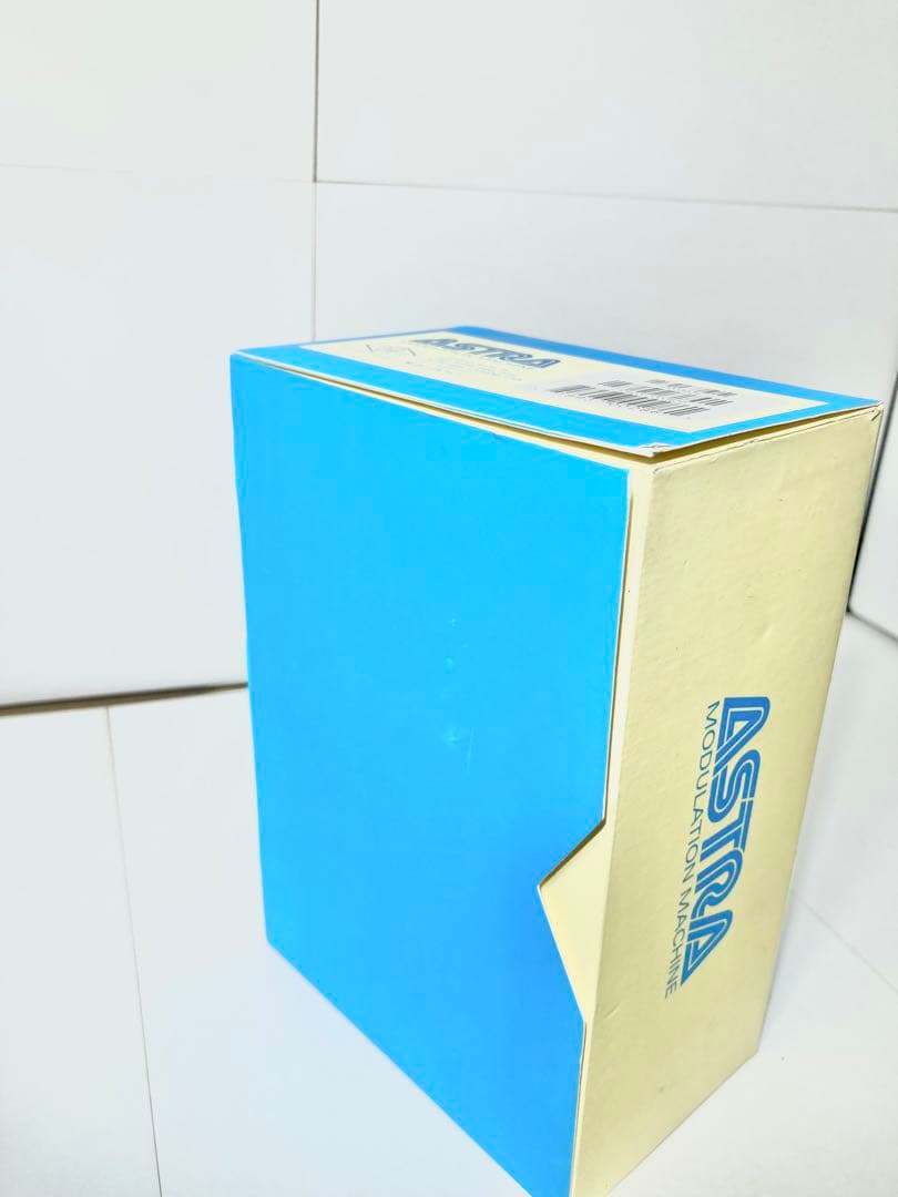 Universal Audio UAFX Astra Modulationペダル