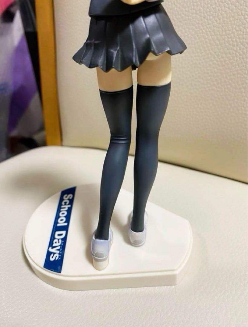 スクールデイズ School Days 西園寺世界 1/8スケールフィギュア