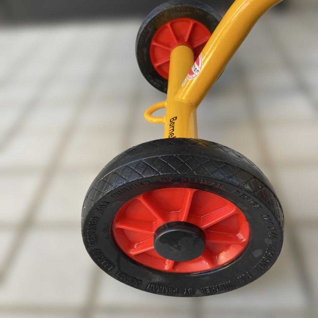 BorneLundボーネルンド　ペリカンデザイン三輪車