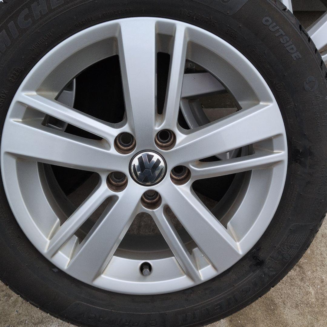 【送料込】Volkswagen ポロ純正　15インチ　４本セット