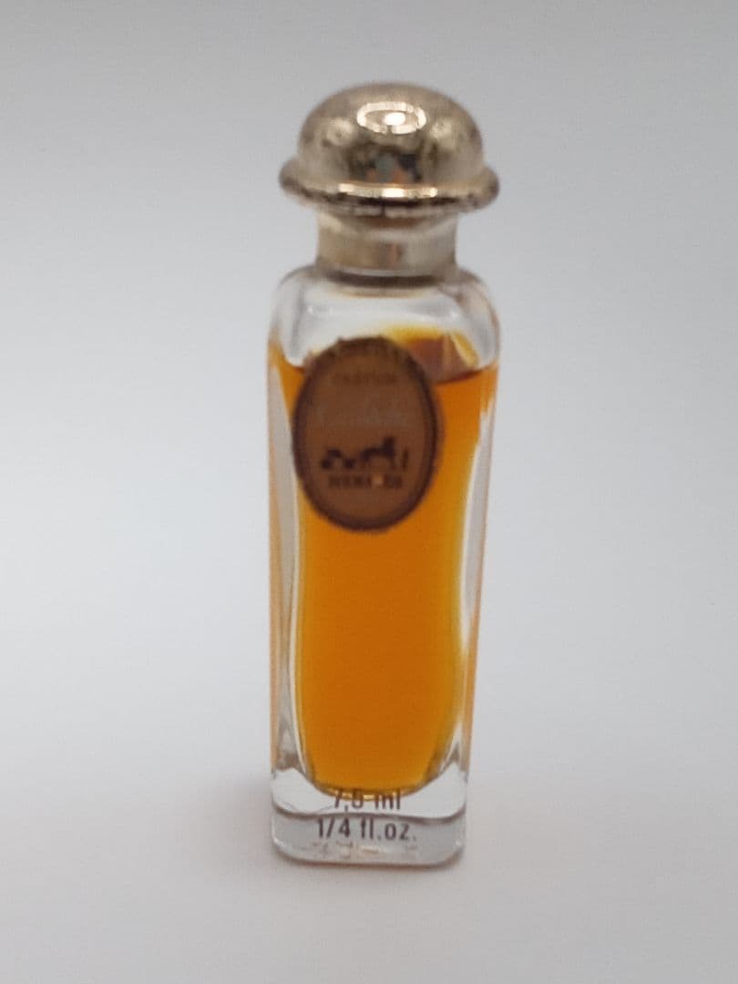 希少 エルメス 香水