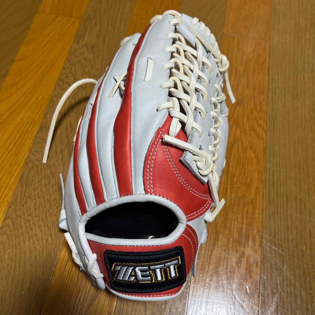 値下げ　新品未使用 赤星モデル　ZETT PRO MODEL 軟式グローブ 外野