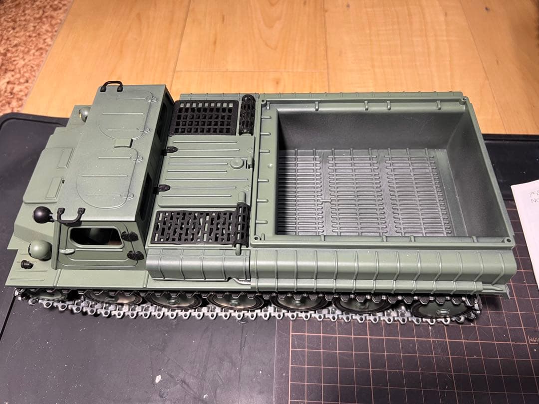 WPL E-1 1/16 新品 塗装 再組立て 金属履帯 1台制作中