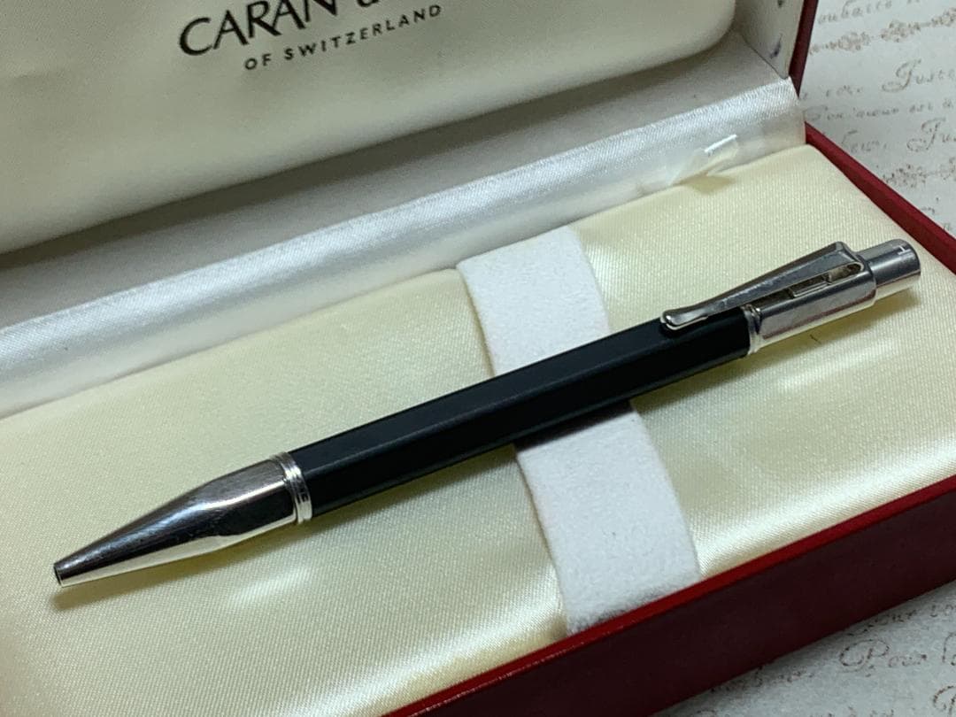 カランダッシュ CARAN d'ACHE　バリアス　ボールペン