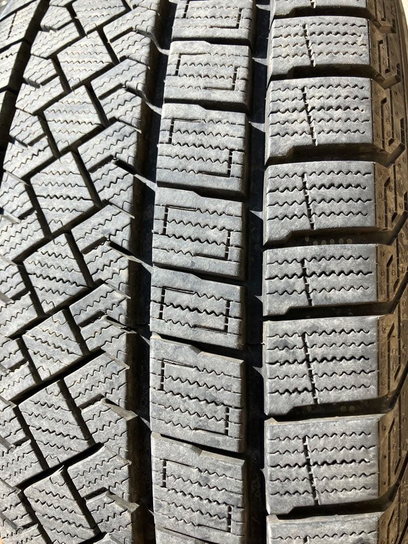 40系アルファード スタッドレスタイヤ ホイールセット 225/65R17