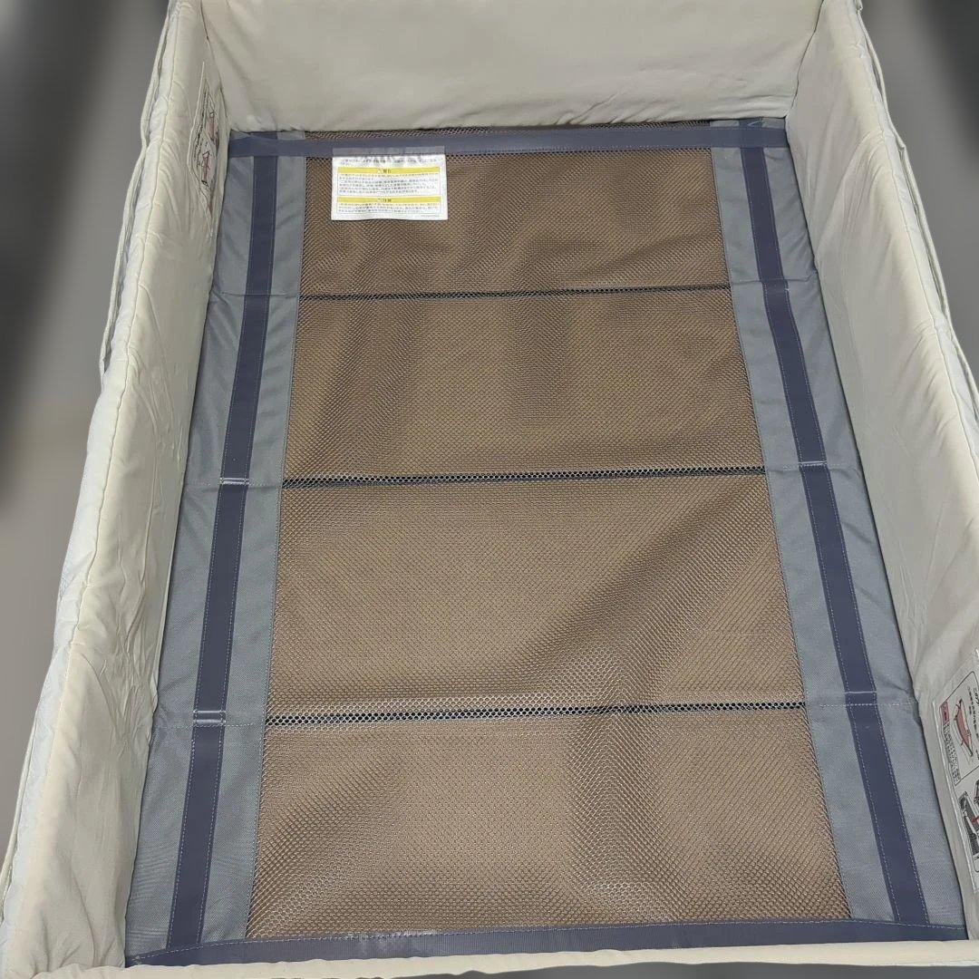 アップリカ　ココネルエアープラス　ベビーベッド　グレー　保存袋付き