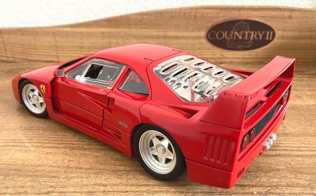 2台❗️HOT　WHEELS CLASSICS　 1:18 　FERRARI