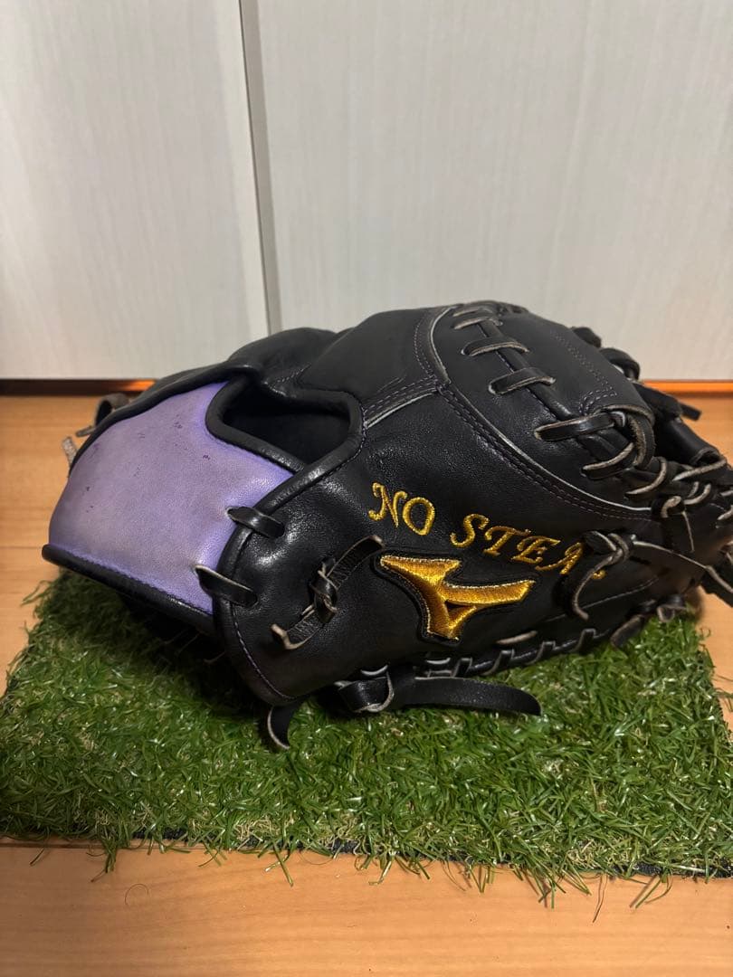 プロ支給品　実使用　山瀬慎之助　読売ジャイアンツ　ミズノプロ　キャッチャーミット