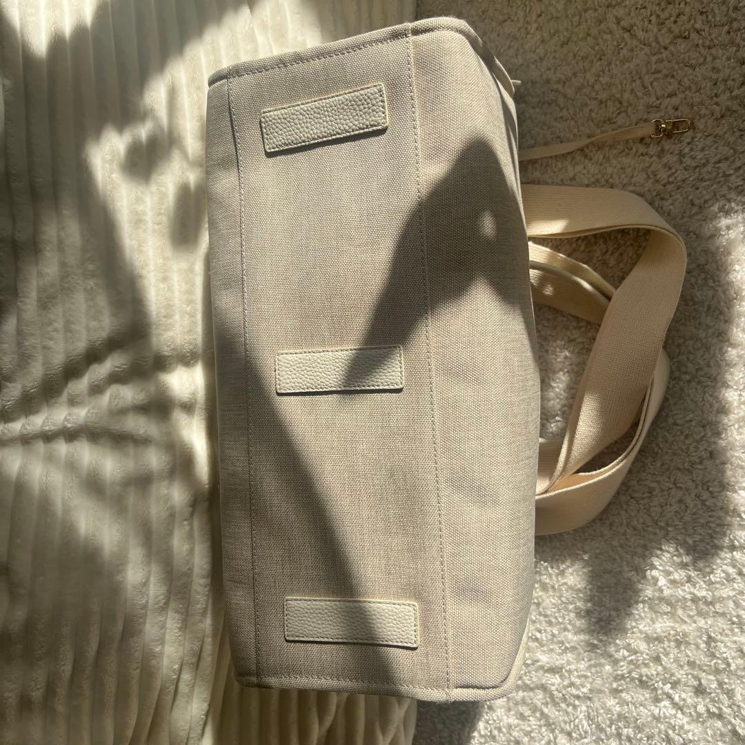 ミリオン　MIILIONG ペットバッグ　キャリーバッグ　ベルトート