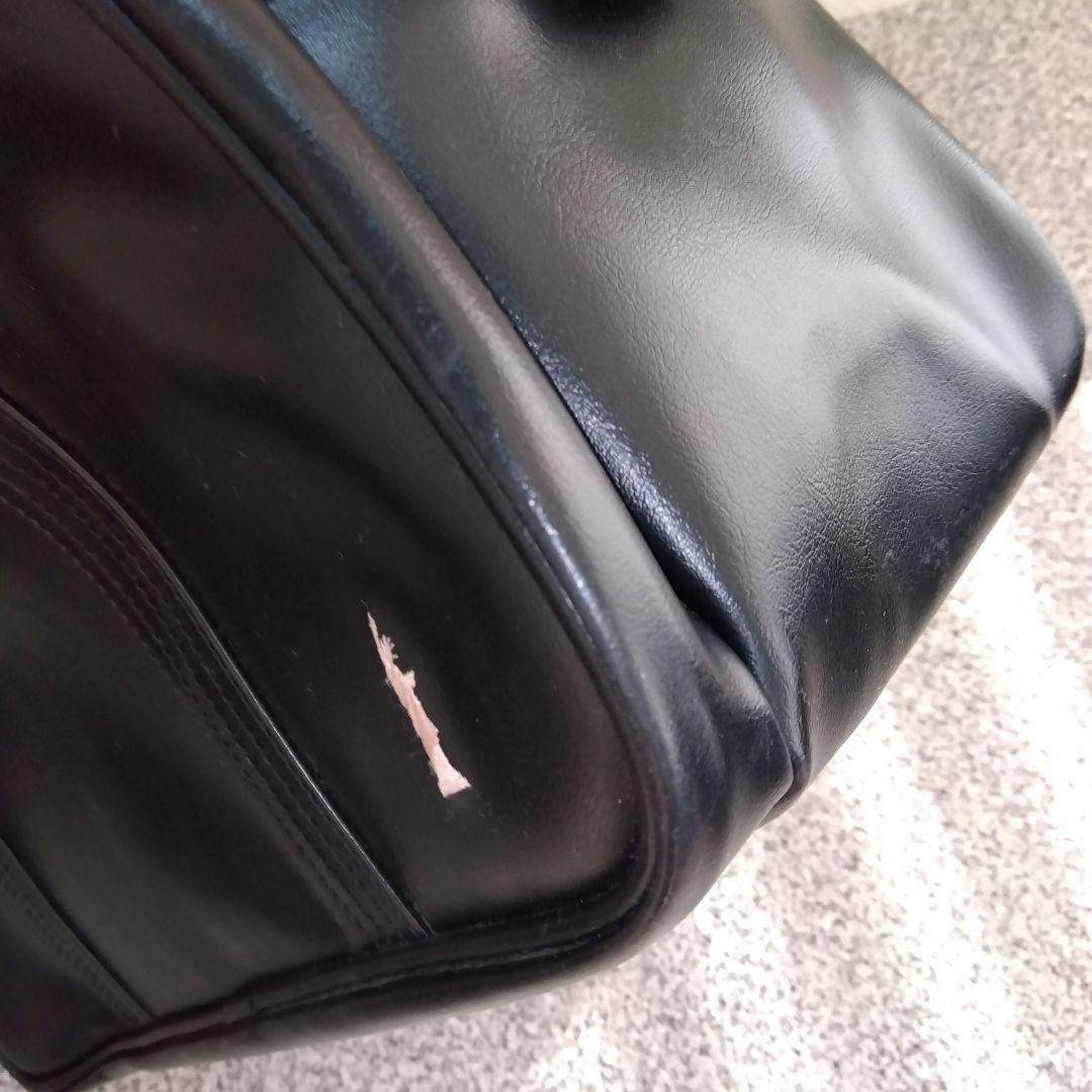 良品EAST BOYイースボーイ　黒ブラック✕ピンク刺繍スクールバッグ合成皮革