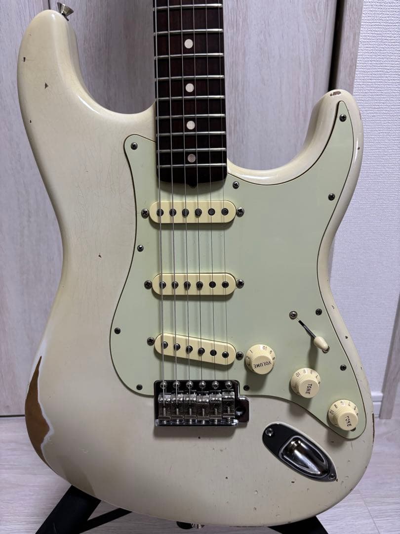 Fender Stratocaster ストラトキャスター