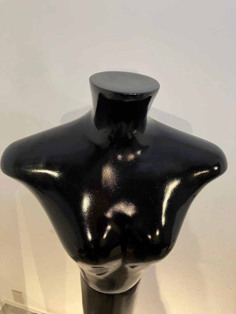 ネオヴィンテージ、80’s、デザイン・トルソー、ポストモダン、シティポップ、