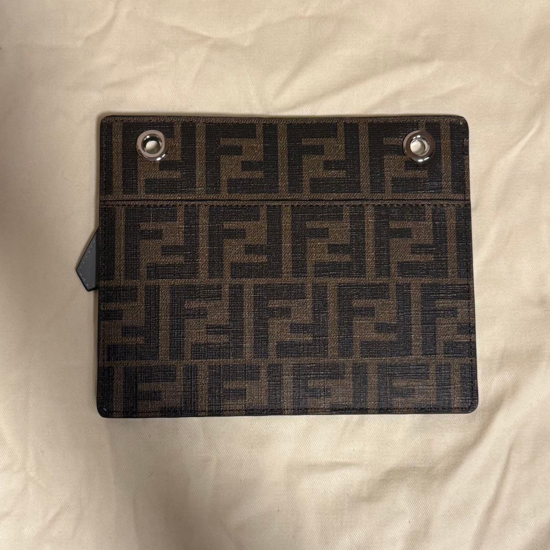 FENDI ピーカブー ISeeUスモール　【未使用品】