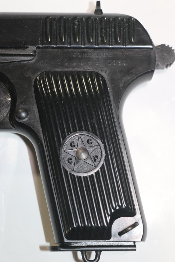 ハドソン産業製ABS樹脂製モデルガン 　トカレフTT-33　ＳＰＧ合法品　未発火