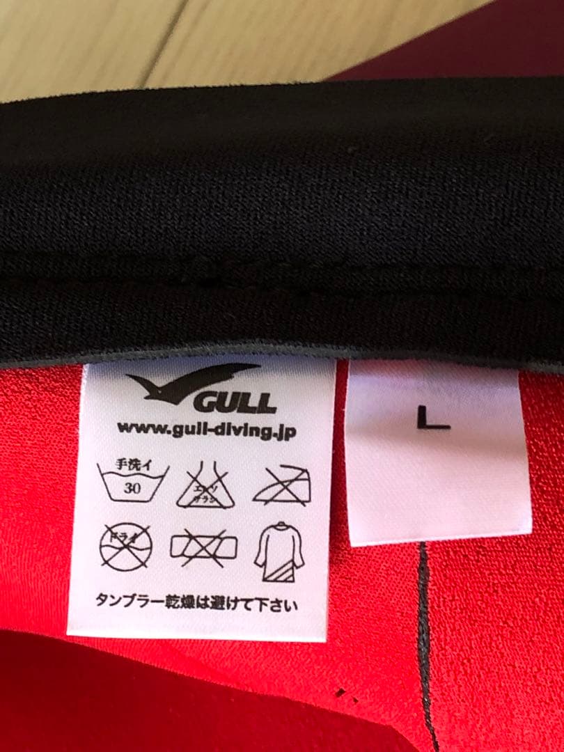GULL 4mm SKIN JACKETタッパー ブラック/ボルドーLサイズ