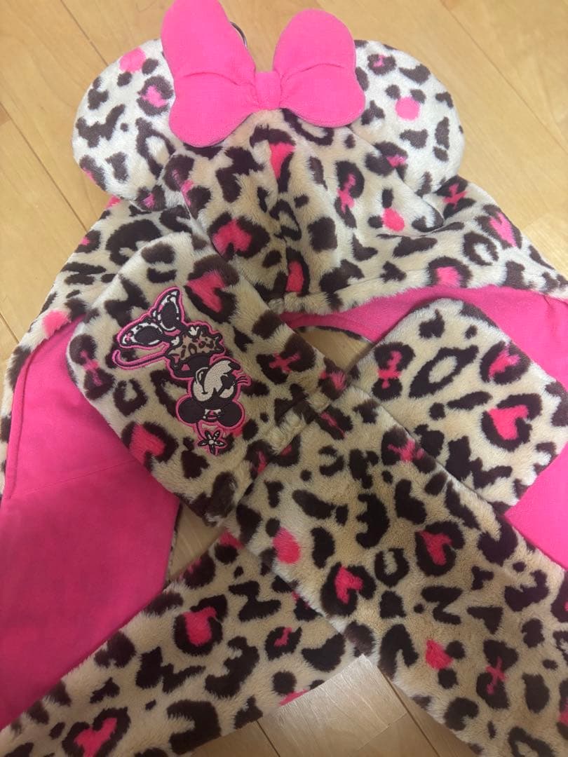 ♡ディズニーリゾート♡ミニーちゃん♡ヒョウ柄マフラーファンキャップ